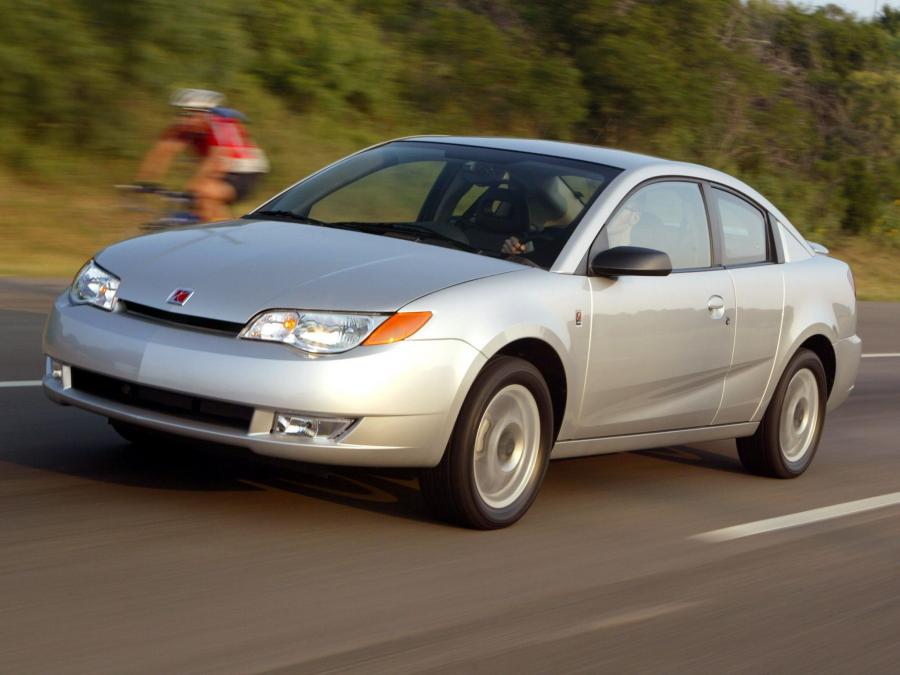  Saturn Ion Quad Coupe 2002 года  (фото 18 из 19)